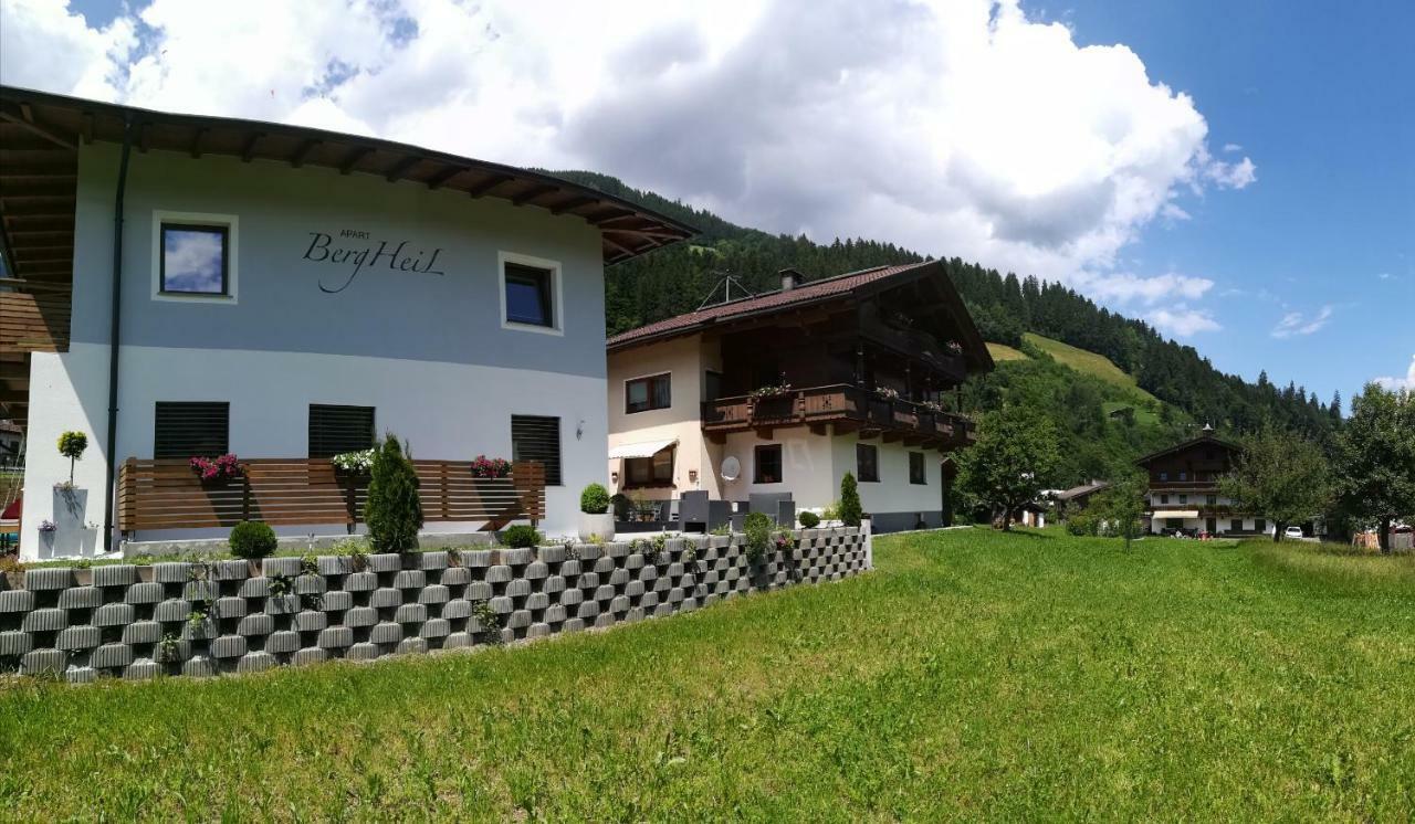 Bergheil Apartments Schwendau Exteriör bild